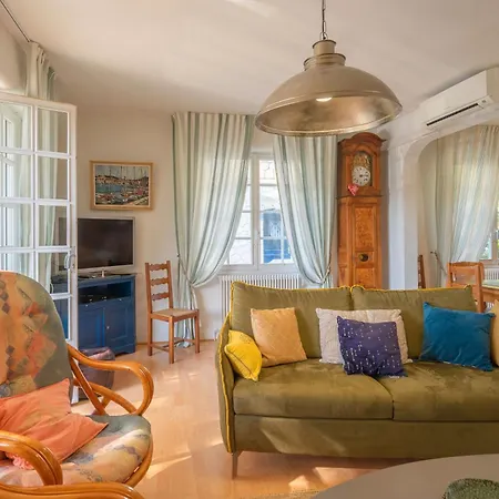 Brin De Soleil * Royan