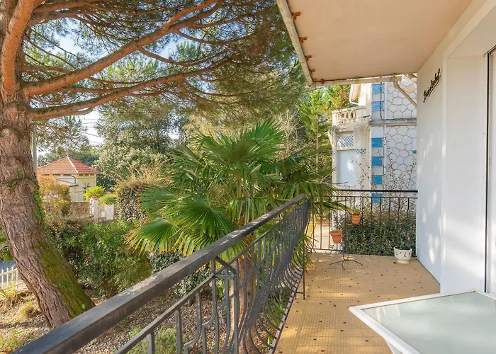 Brin De Soleil * Royan