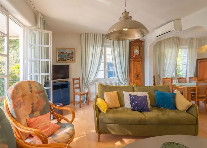 Brin De Soleil * Royan